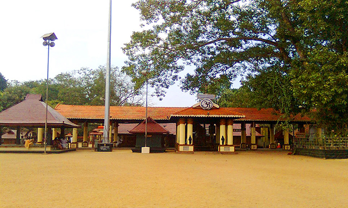 Chettikulangaratemple