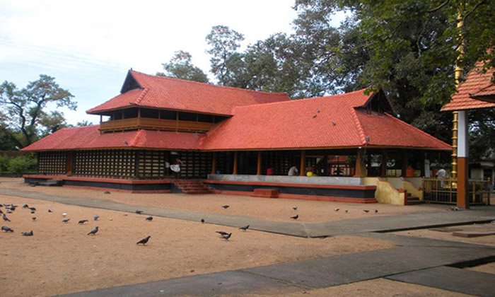 Mullakkal Bhagavathy Temple 