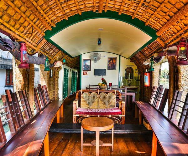 house boating alleppey