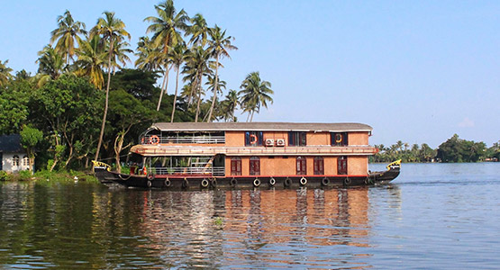 alleppey houseboat