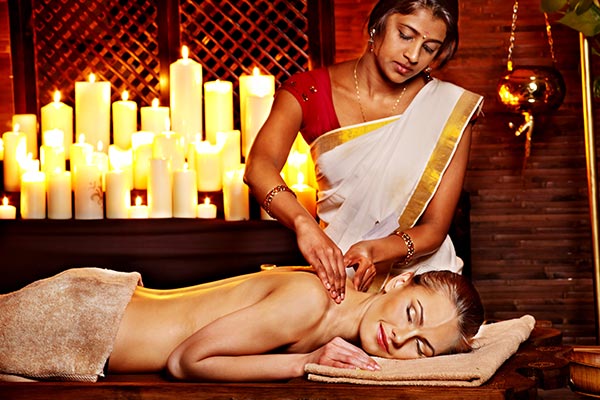 abhyanga ayurvedic full body massage kerala