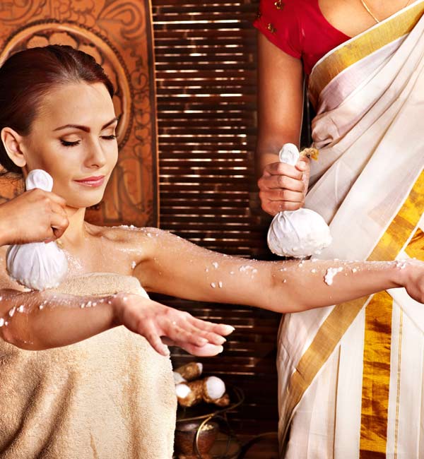 Kerala Ayurvedic Treatment for Weigth Loss 14/ 21/ 28 Days Loose